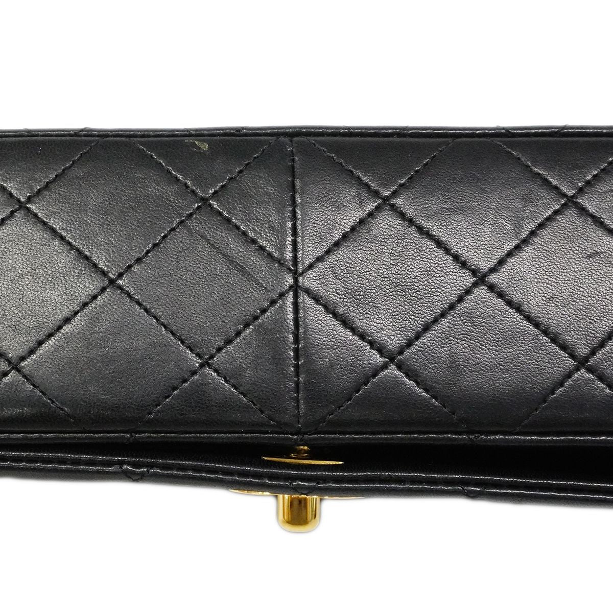 Chanel Shoulder Bag Quilted Lambskin Black Gold — view 8
