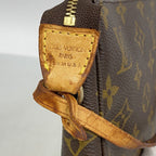 Louis Vuitton Pouch Monogram Pochette Brown — view 5