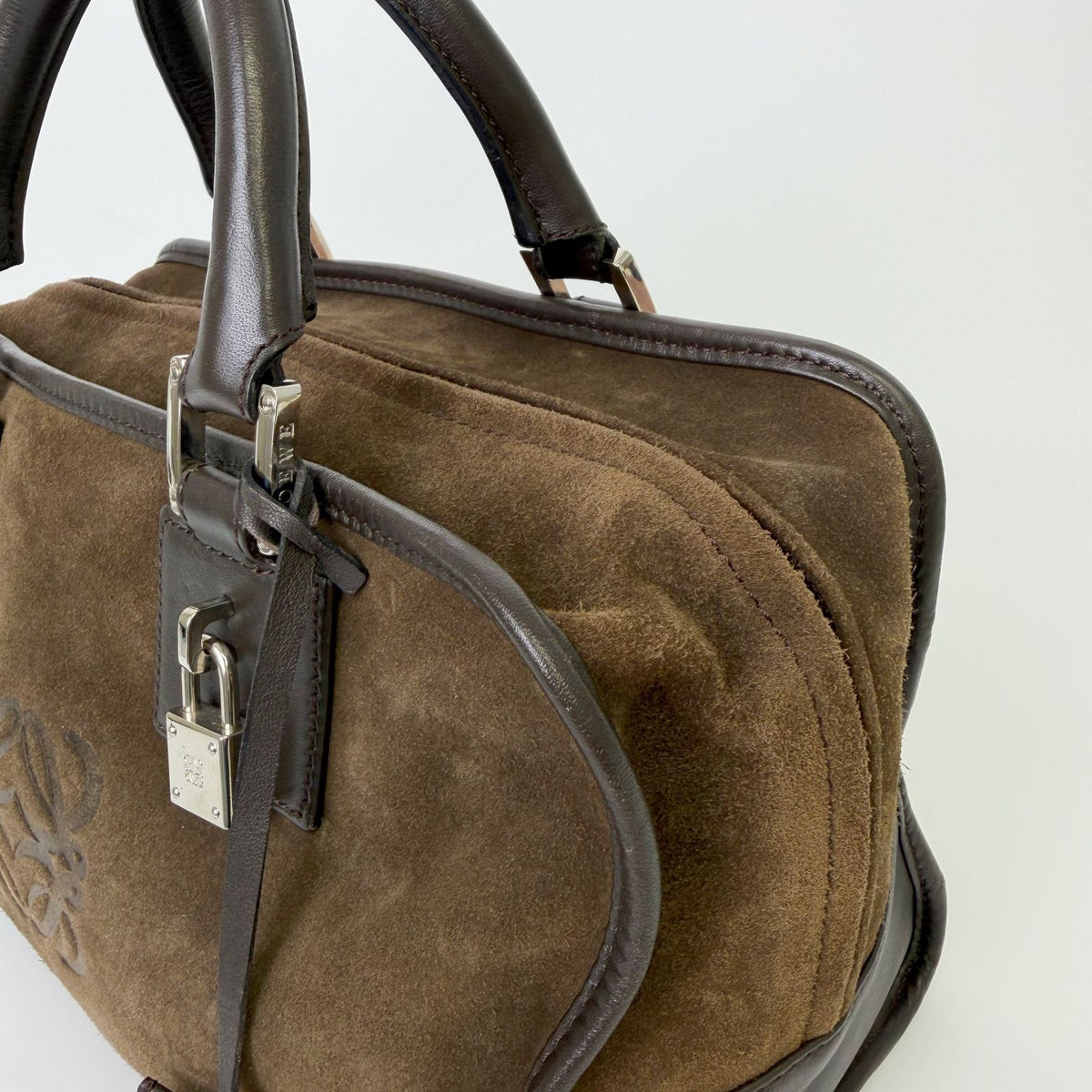 Loewe Anagram Amazona 28 Handbag Suede Leather Brown Vintage — view 8