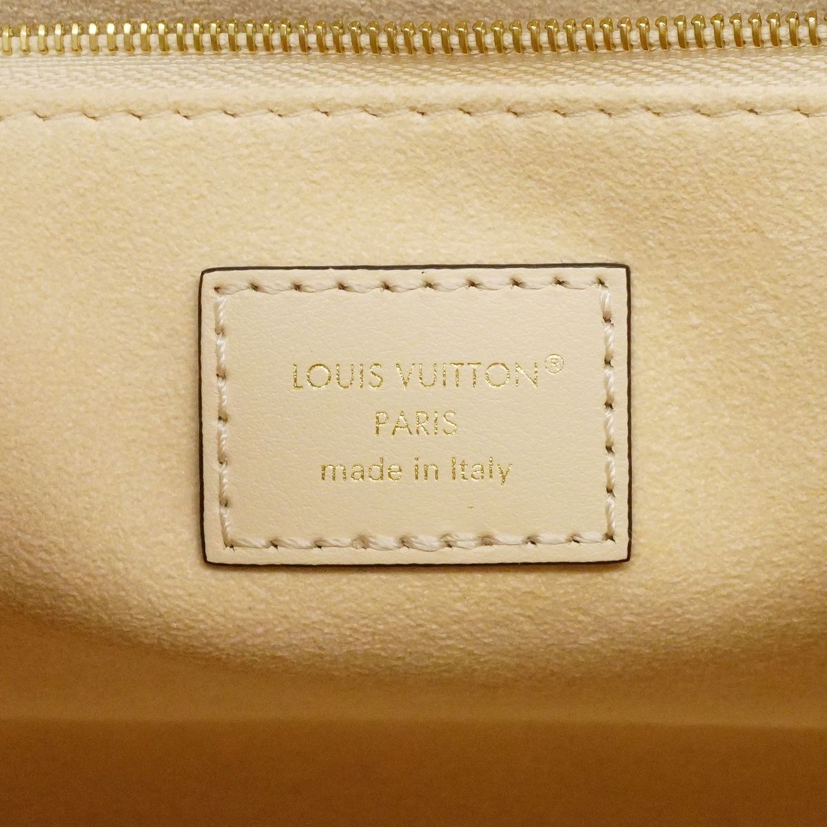 Louis Vuitton Handbag Monogram Empreinte On The Go PM Cream 2-Way — view 5