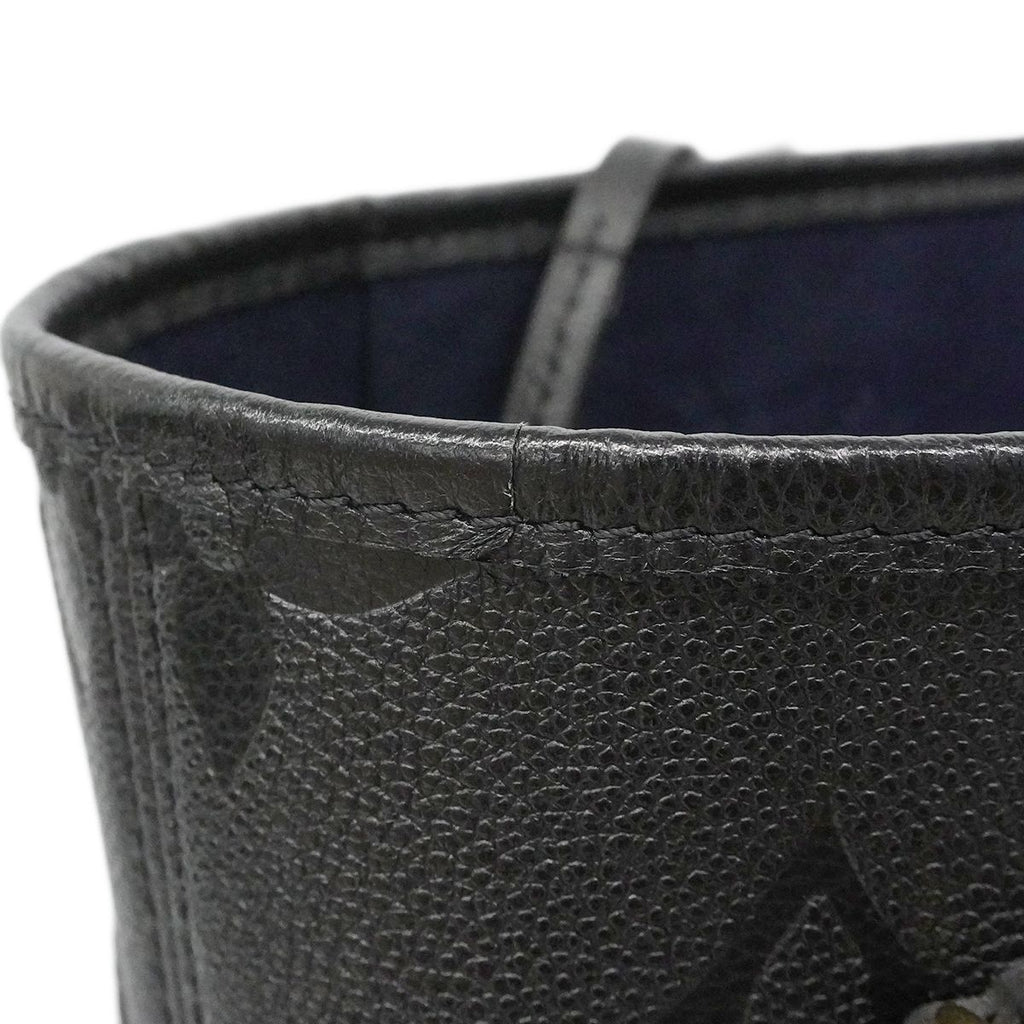 Louis Vuitton Tote Monogram Empreinte Neverfull MM Noir — view 7