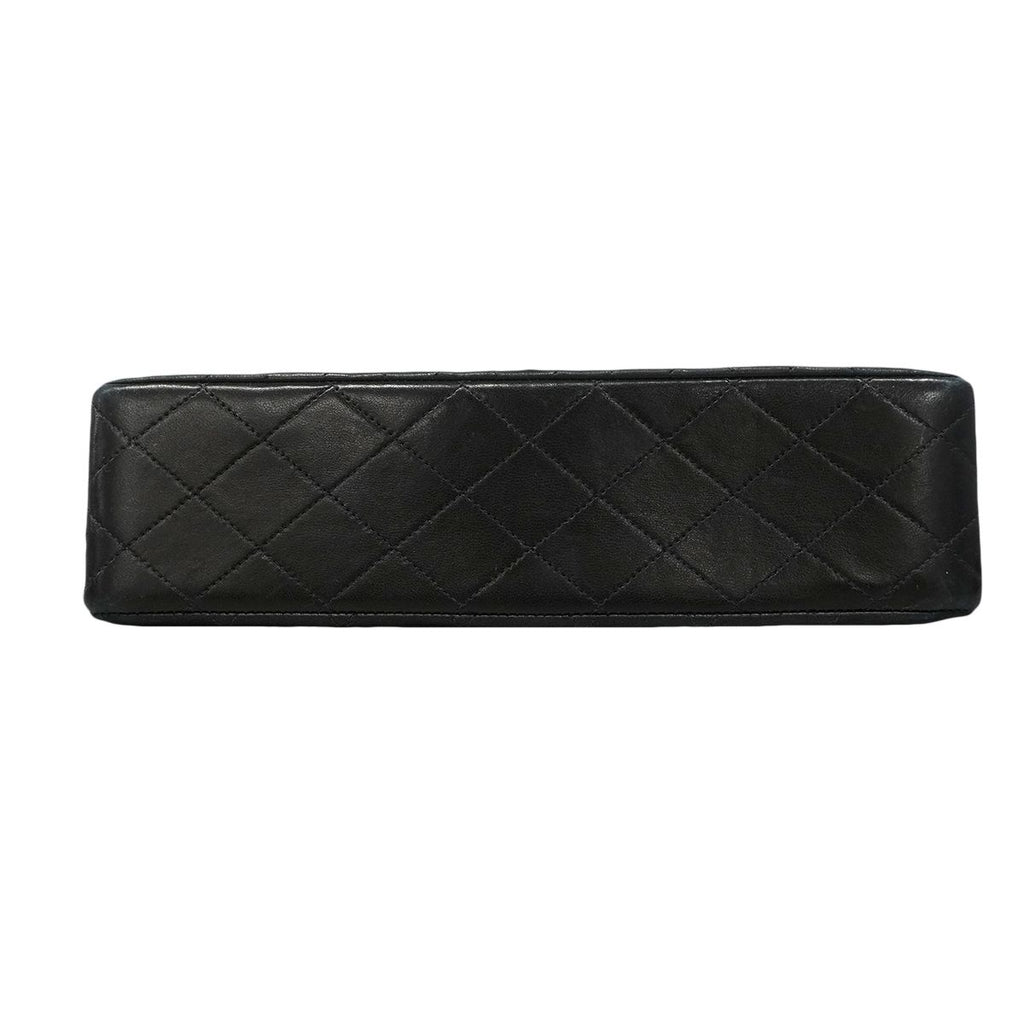 Chanel Shoulder Bag Quilted Lambskin Black Gold — view 3