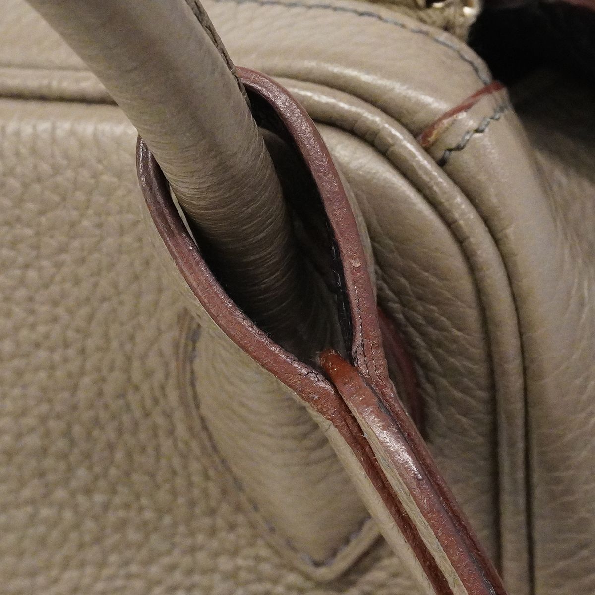 Hermes Handbag Lindy 30 Verso Taurillon Clemence Etain Blue Indigo Silver 2-Way — view 8