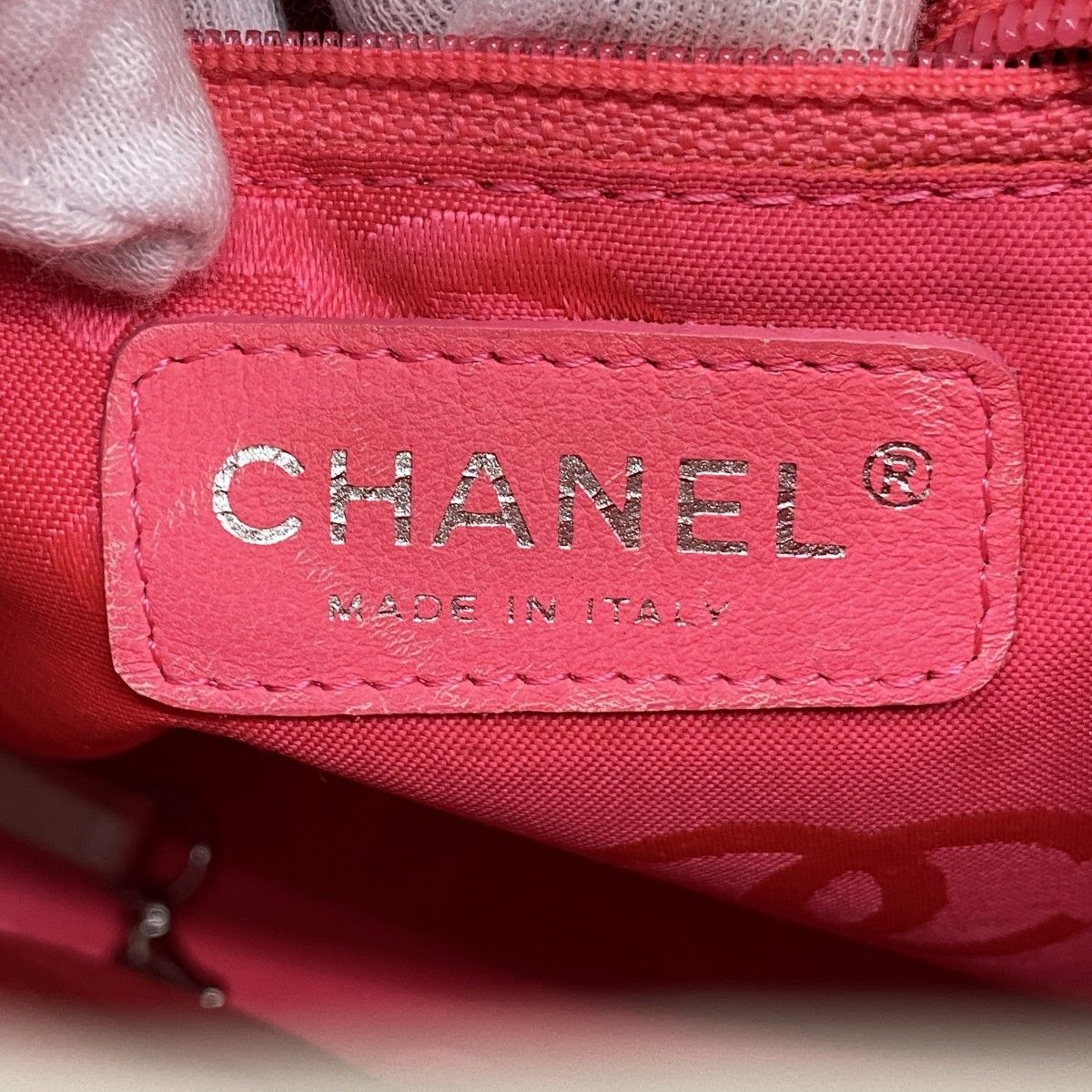 Chanel Tote Cambon Lambskin White Silver — view 5