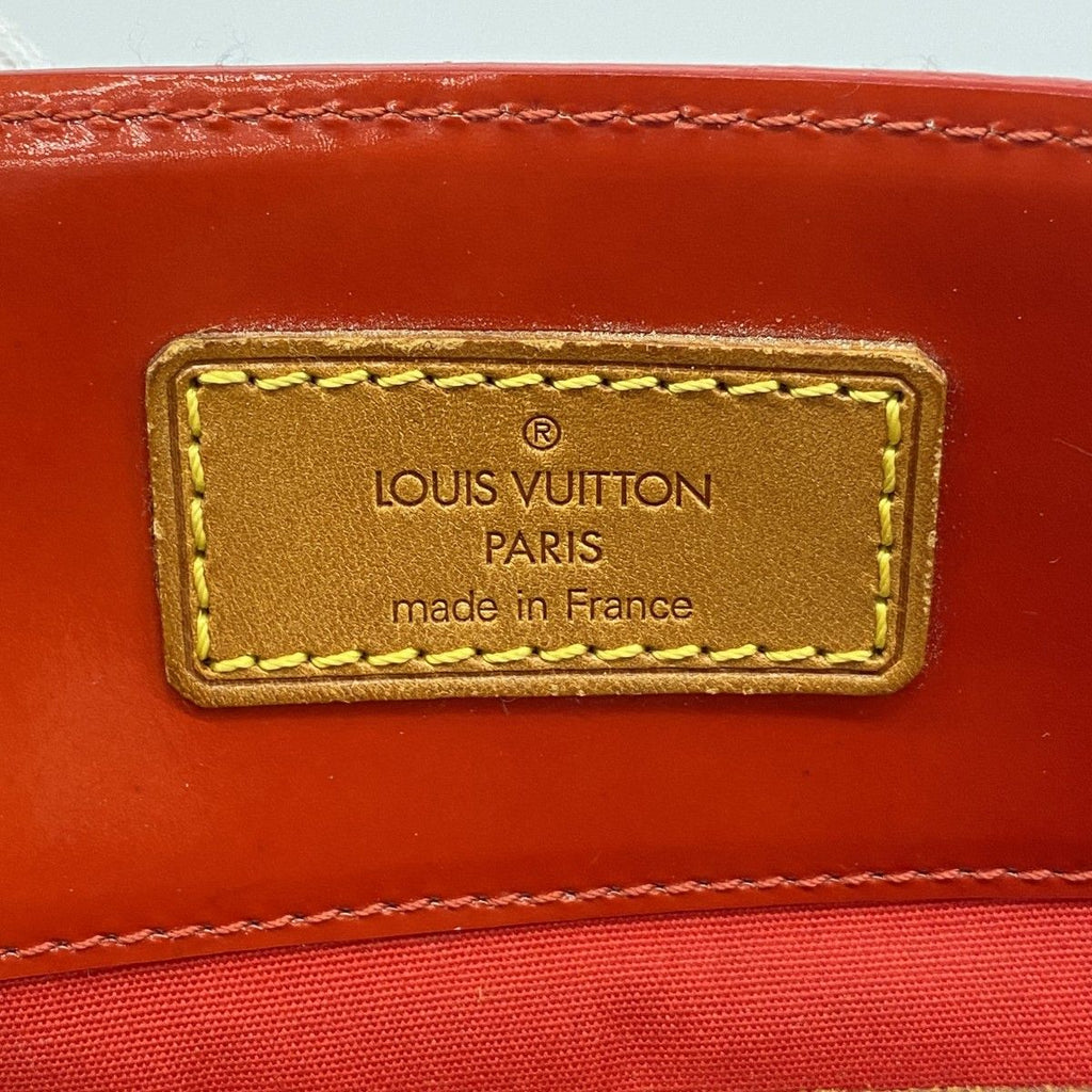 Louis Vuitton Tote Vernis Reed MM Rouge — view 5