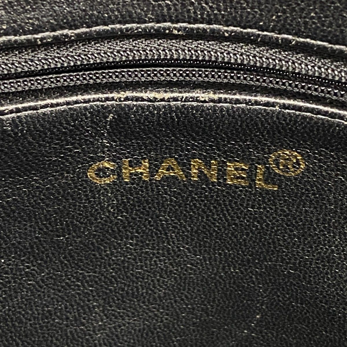Chanel Tote Reissue Caviar Leather Black Gold — view 5