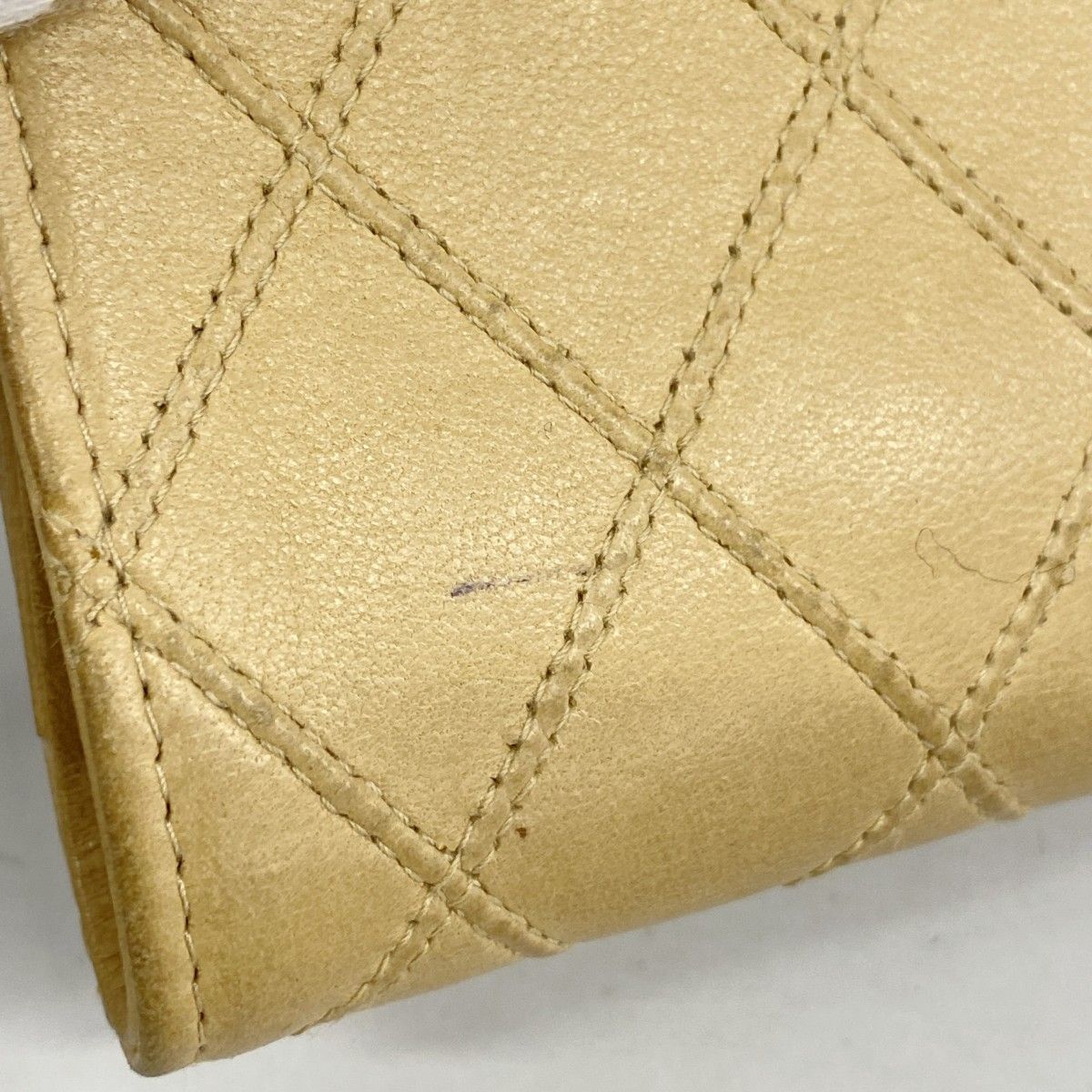 Chanel Wallet Bicolor Leather Beige Gold — view 7