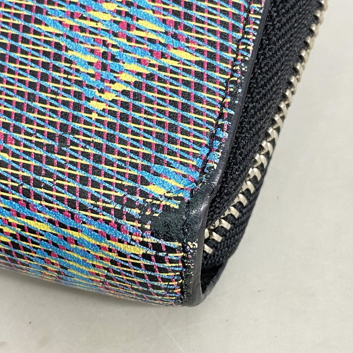 Louis Vuitton Wallet Monogram LV Pop Zippy Blue — view 5