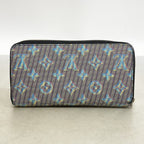 Louis Vuitton Wallet Monogram LV Pop Zippy Blue — view 9