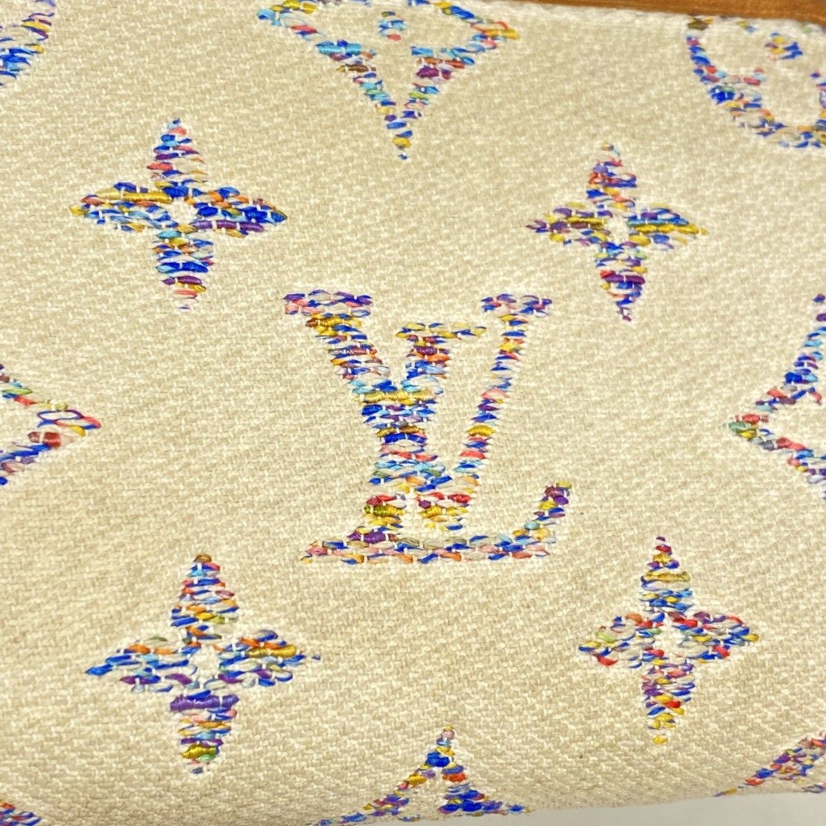 Louis Vuitton Wallet Monogram Jacquard Portefeuille Lou White — view 7
