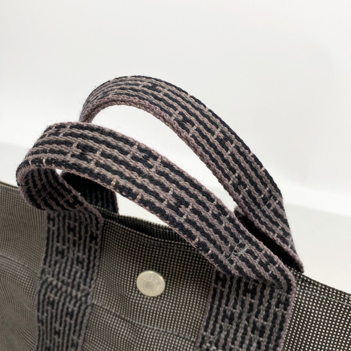 Hermes Tote Her Line PM Canvas Gray Silver — view 8