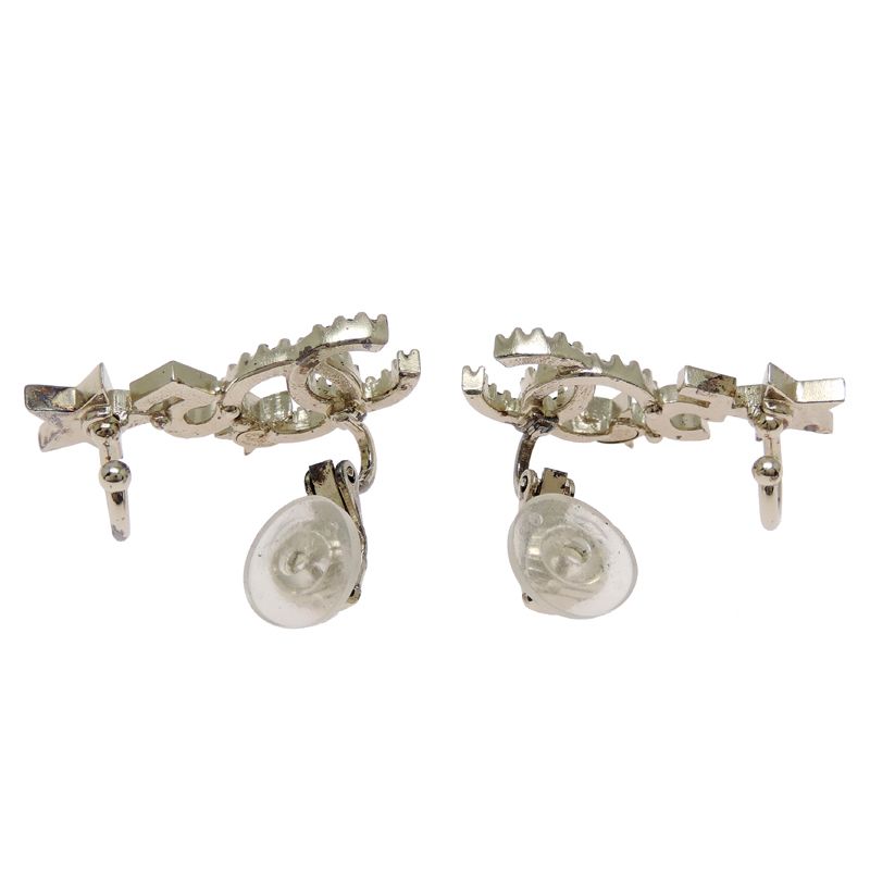 Chanel Earrings Beige — view 4