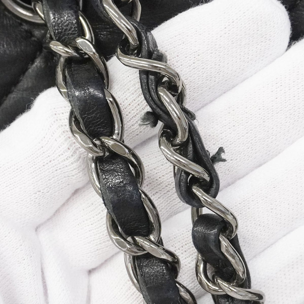 Chanel Shoulder Bag Quilted Lambskin Black Silver — view 8