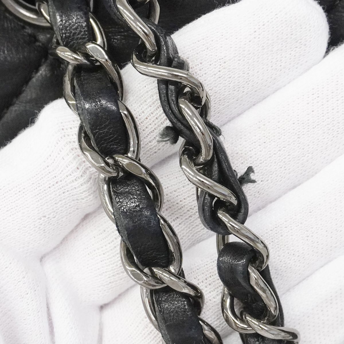 Chanel Shoulder Bag Quilted Lambskin Black Silver — view 8