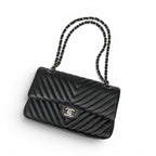 Chanel Shoulder Bag Black Silver Blanc CC Logo Stitch Double Chain Flap Turnlock — view 5