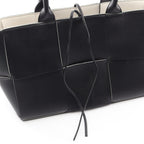 Bottega Veneta Tote Arco Maxi Intrecciato Black Leather Small — view 6
