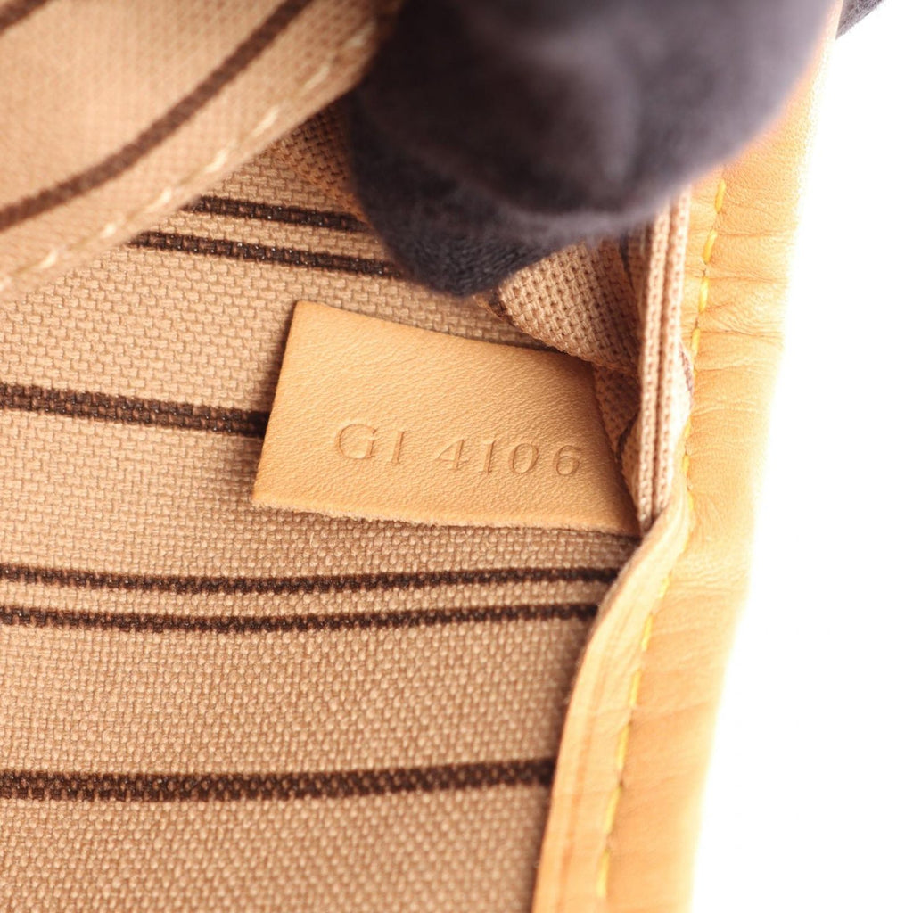 Louis Vuitton Tote Neverfull MM Canvas Leather — view 5