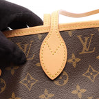 Louis Vuitton Tote Neverfull MM Canvas Leather — view 9