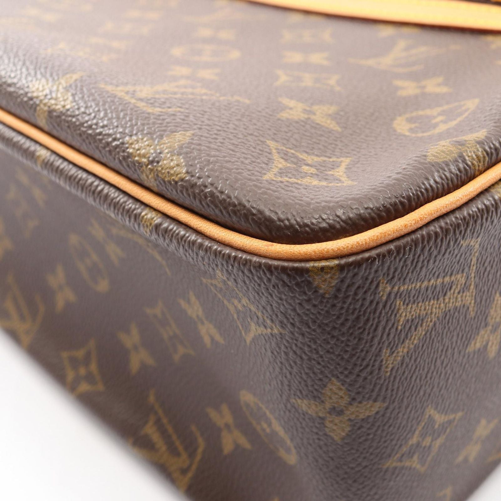 Louis Vuitton Shoulder Bag GM Canvas Leather GM — view 6