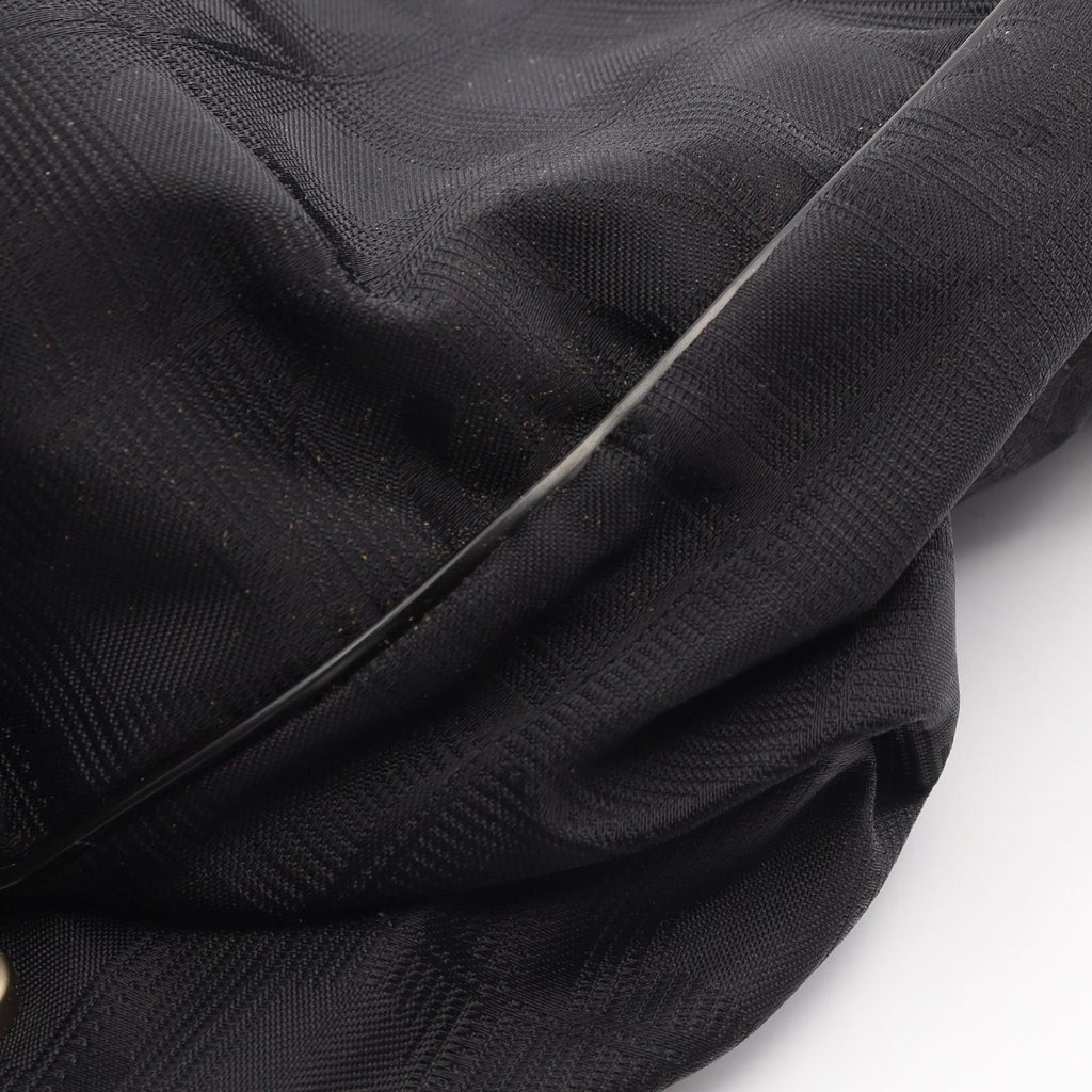 Chanel Tote New Travel Line MM Black Leather MM — view 6