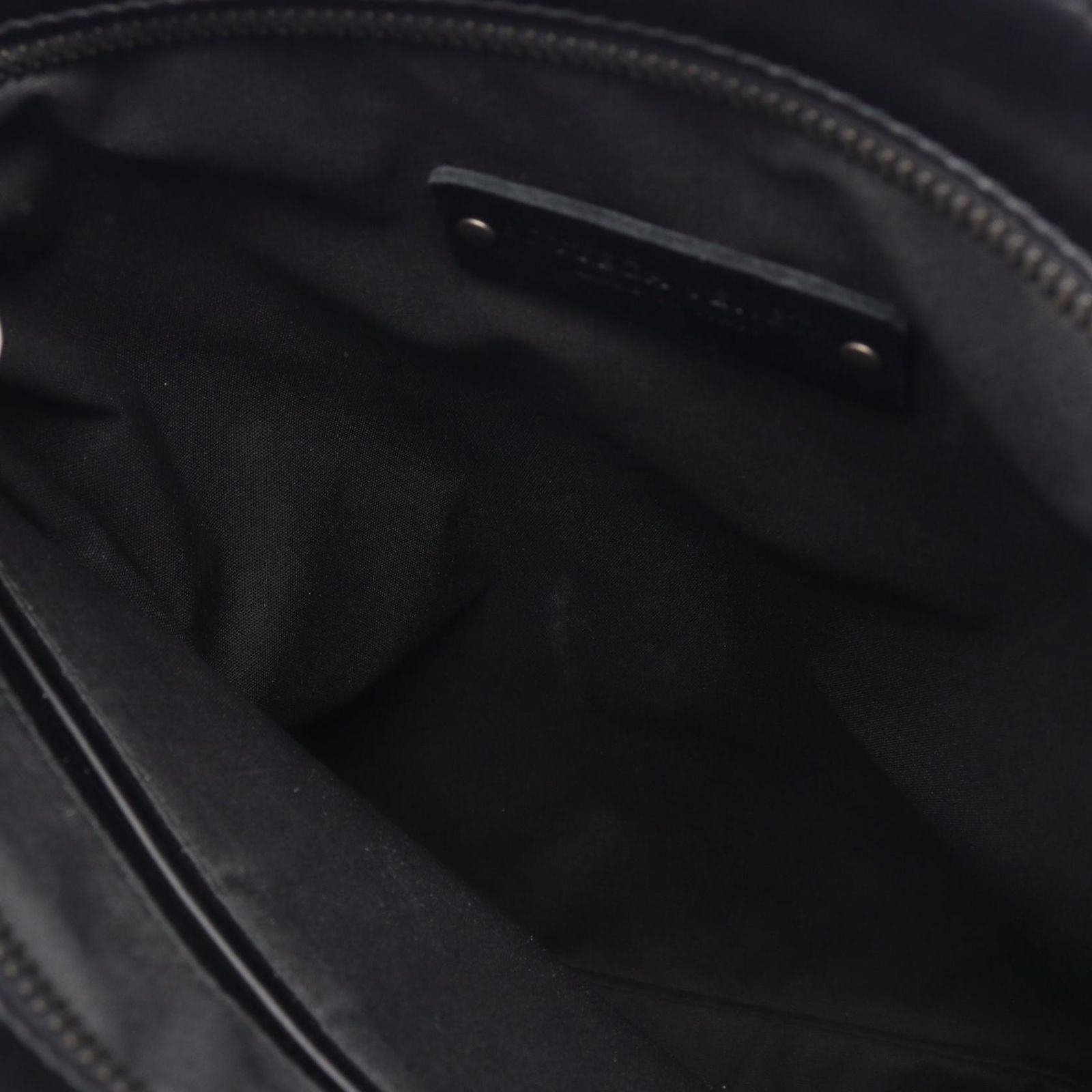 Bottega Veneta Shoulder Bag Intrecciato Black Leather — view 5