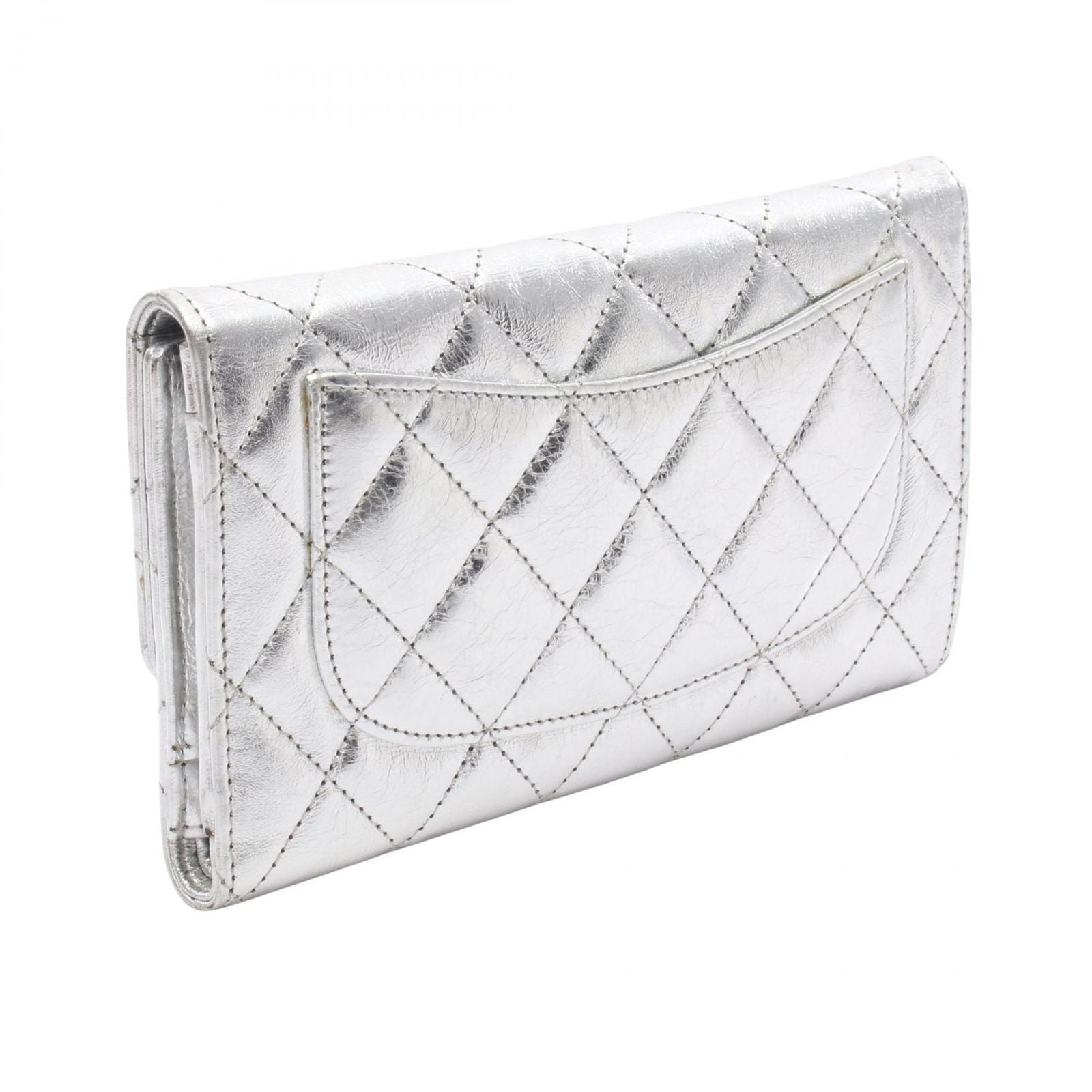 Chanel Trifold Wallet 2.55 Quilted Metallic Silver Leather — view 2