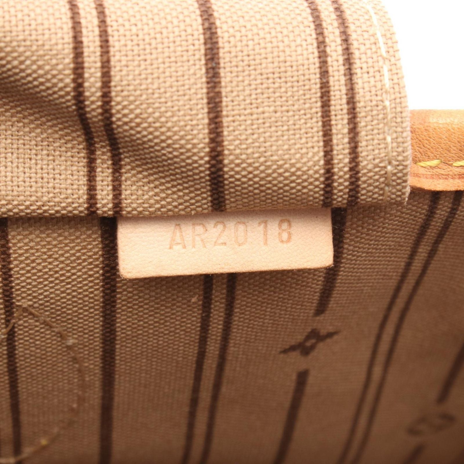 Louis Vuitton Tote Neverfull MM Canvas Leather — view 5
