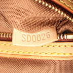 Louis Vuitton Tote Batignolles Vertical Canvas Leather — view 5