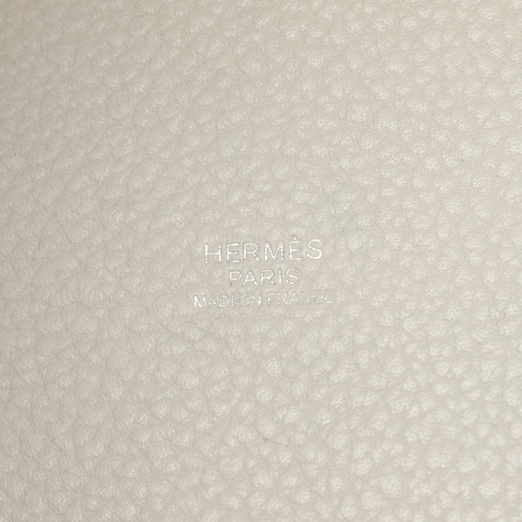 Hermes Handbag Picotin Lock MM White Leather — view 4