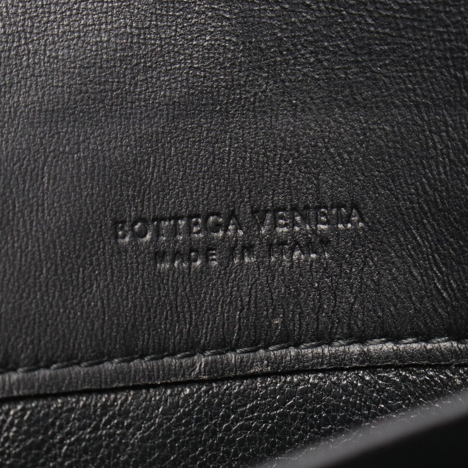 Bottega Veneta Bifold Wallet Intrecciato Black Leather — view 4