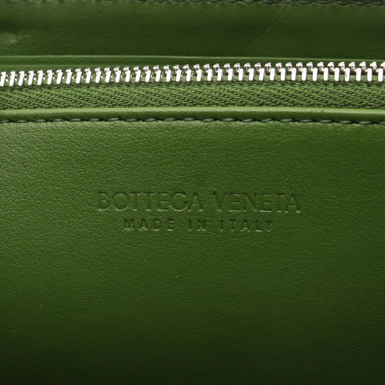 Bottega Veneta Round Wallet Intrecciato Green Leather — view 4