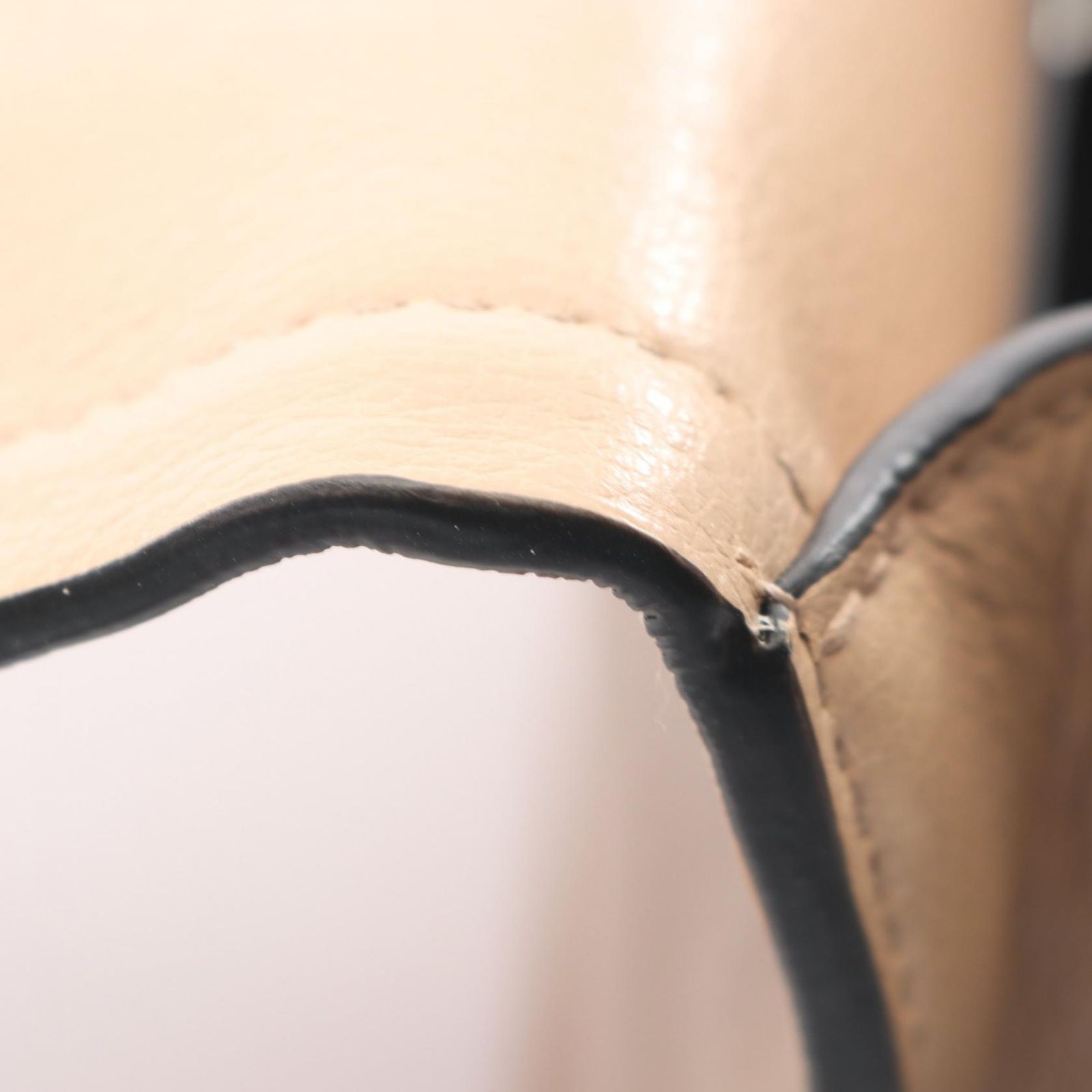 Prada Shoulder Bag Glace'calf Light Beige Leather — view 6