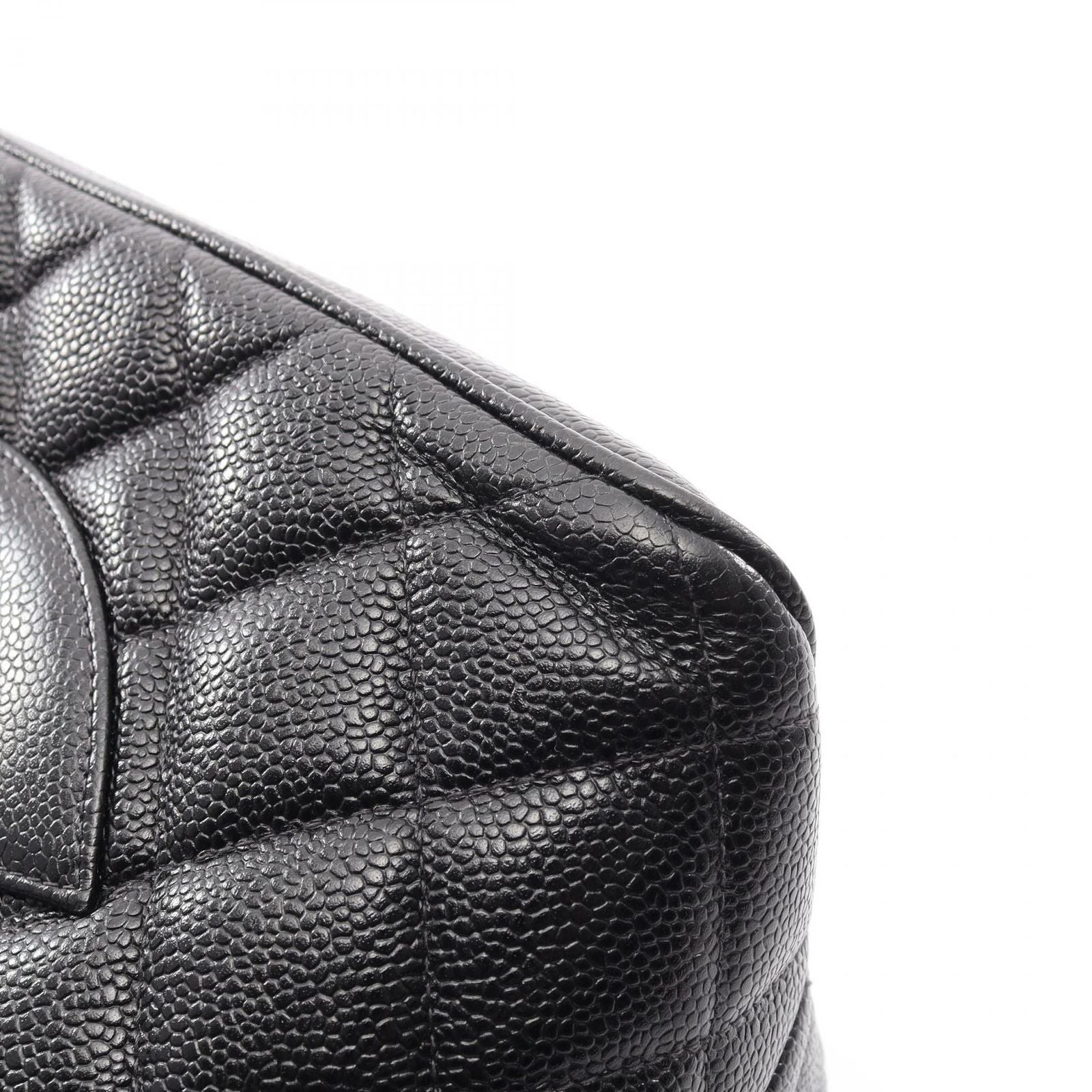 Chanel Tote Reissue Black Caviar Leather — view 9