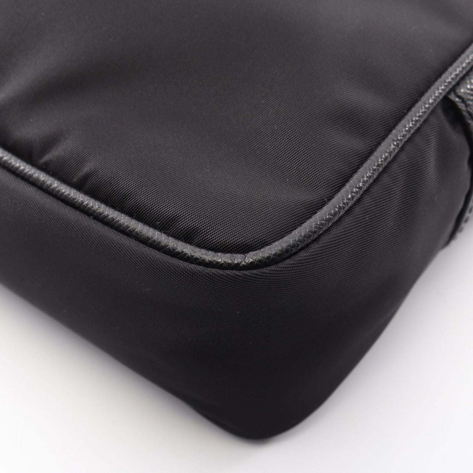 Prada Shoulder Bag Tessuto Saffi Black Nylon Saffiano Leather Re-Nylon — view 5