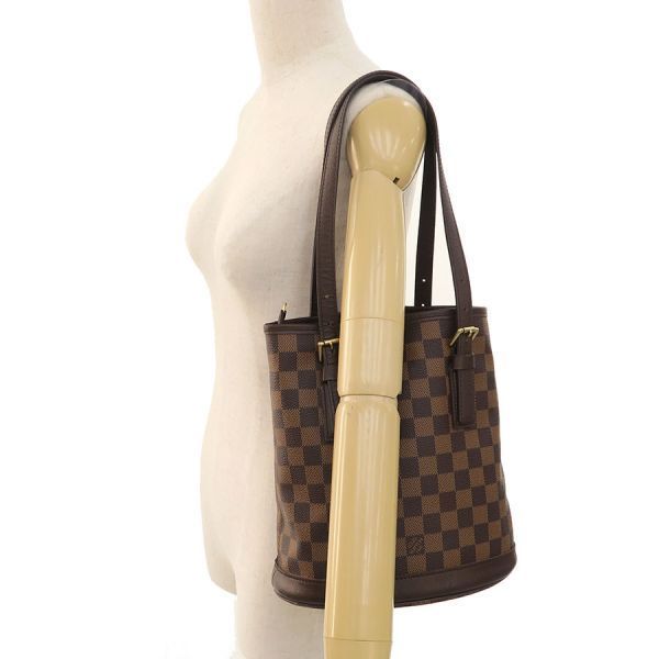 Louis Vuitton Damier Marais — view 9
