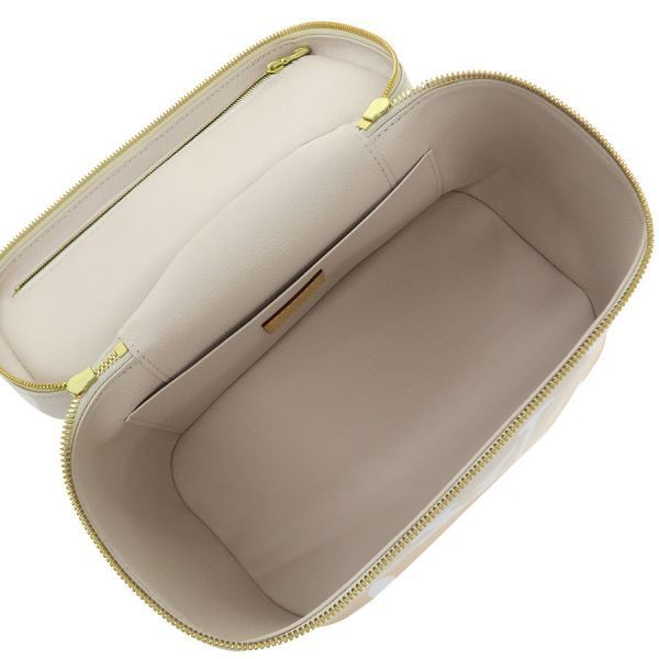 Louis Vuitton by the Pool Giant Nice BB Clutch Bag