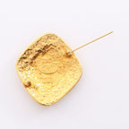 Chanel Brooch CC Logo Arabesque — view 2