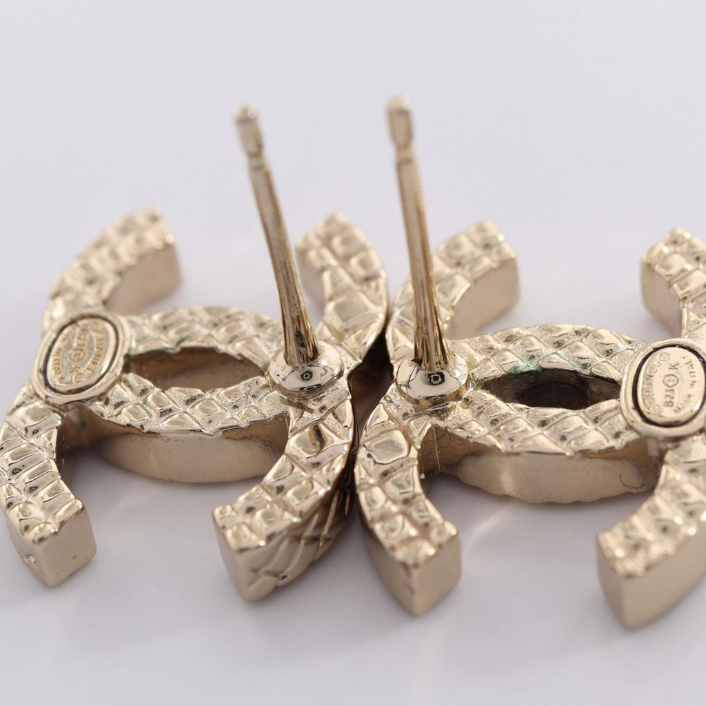 Chanel Earrings CC Logo — view 6