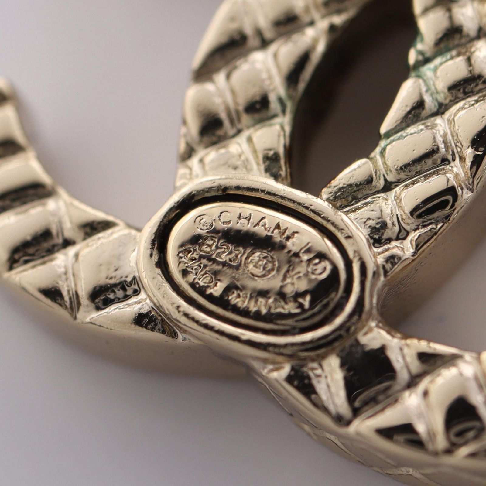 Chanel Earrings CC Logo — view 3