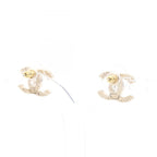 Chanel Earrings CC Logo — view 2