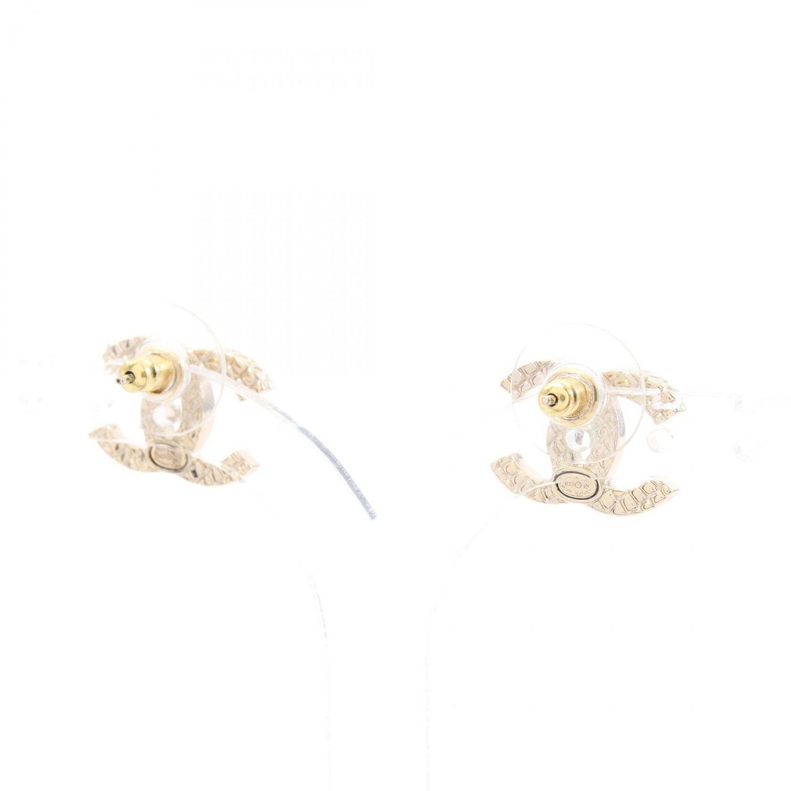 Chanel Earrings CC Logo — view 2