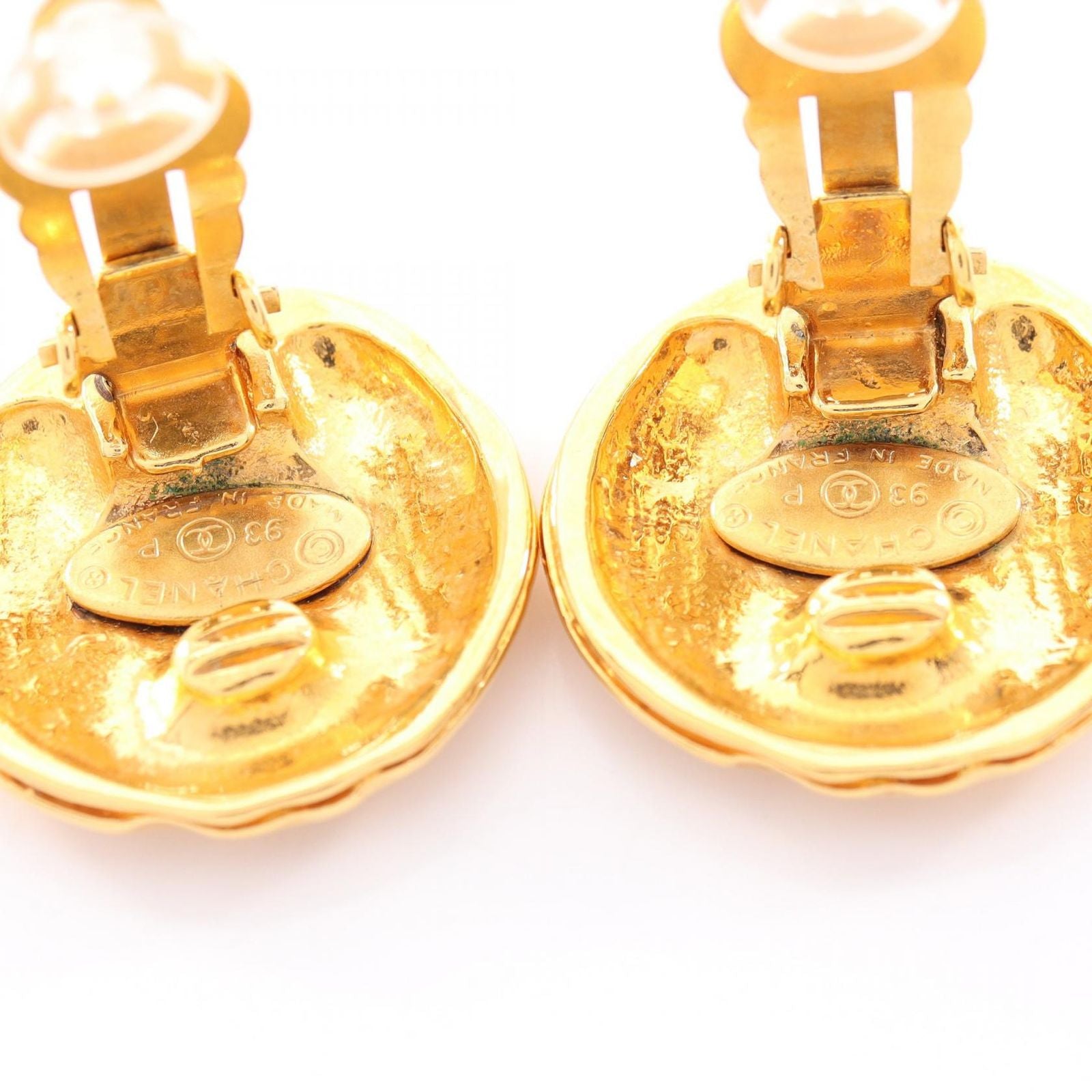 Chanel Earrings CC Logo — view 5