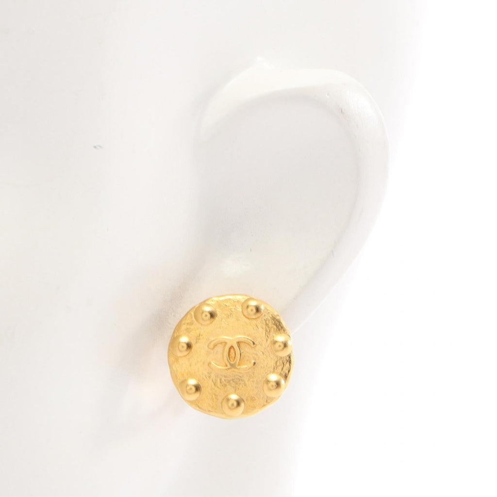 Chanel Earrings CC Logo Dot Round — view 4
