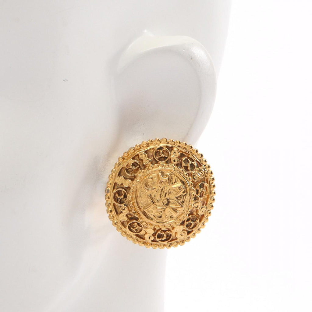 Chanel Earrings CC Logo Round — view 4