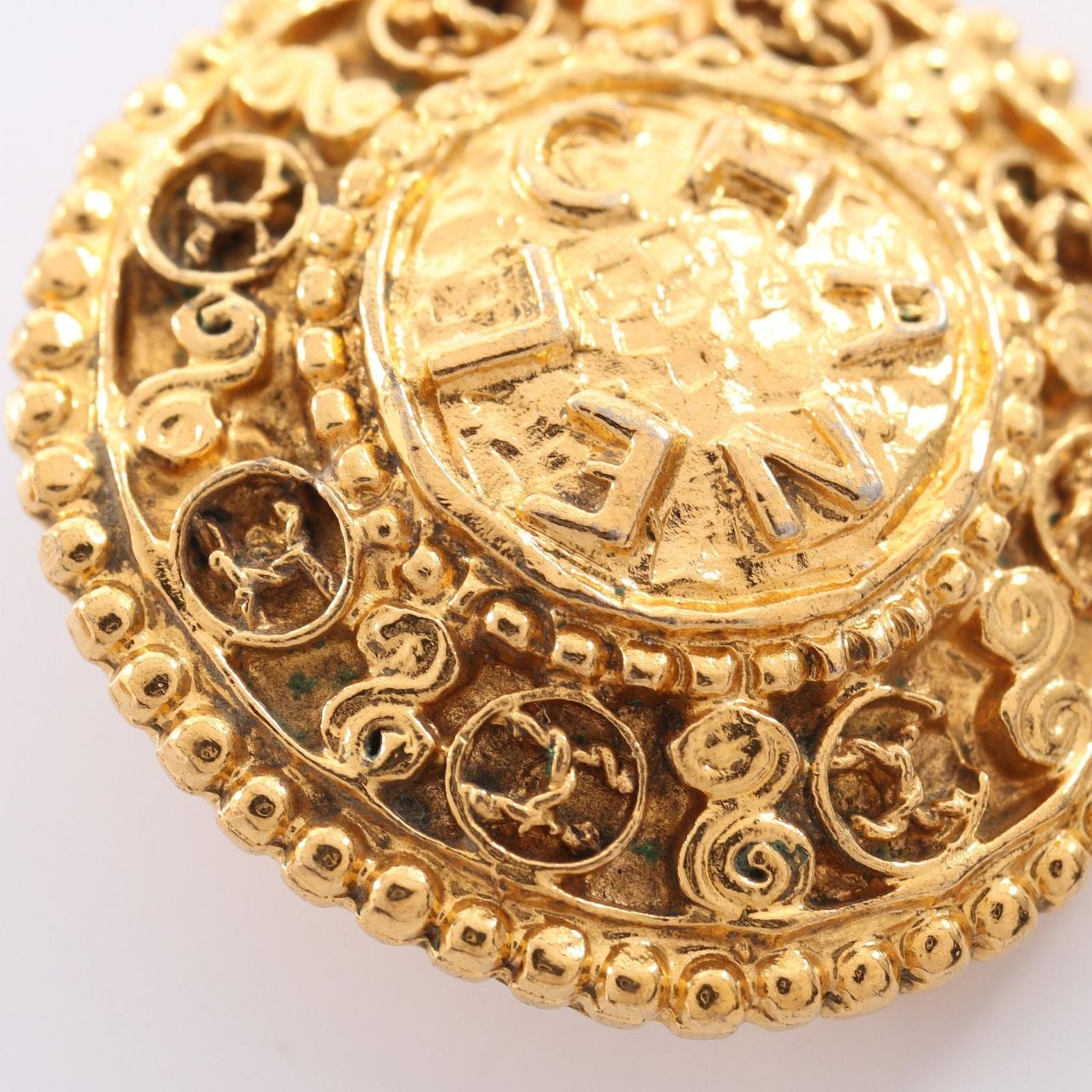Chanel Earrings CC Logo Round — view 7