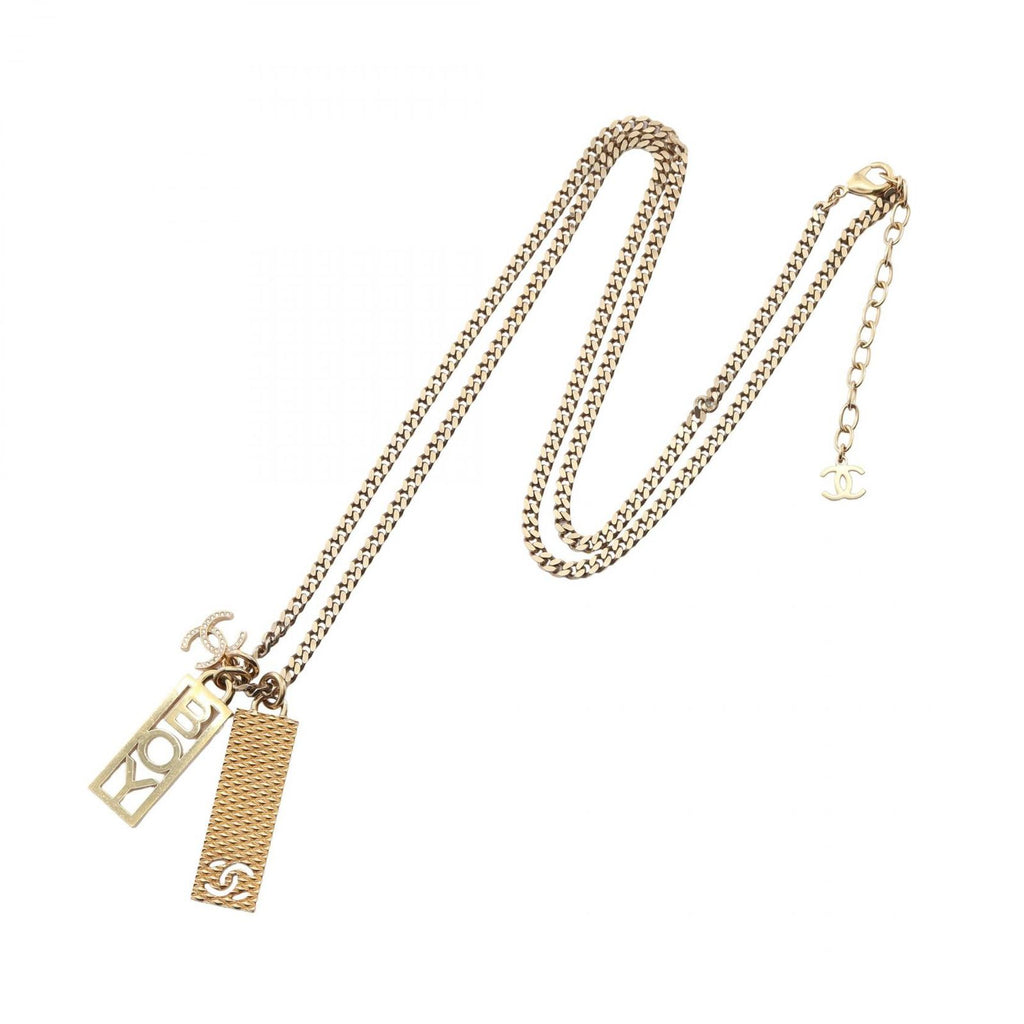 Chanel Necklace CC Logo Plate