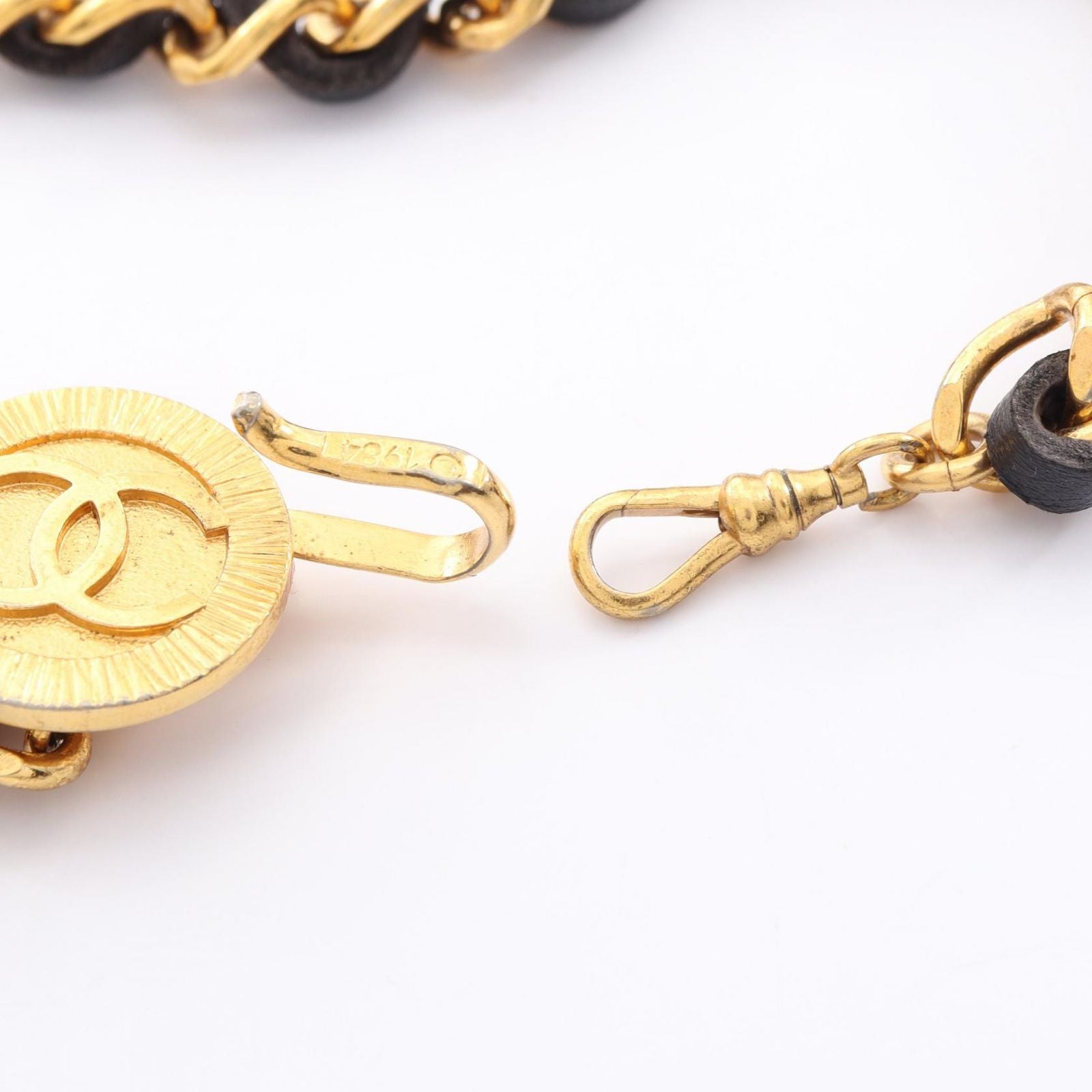 Chanel Belt CC Logo Chain Leather — view 3