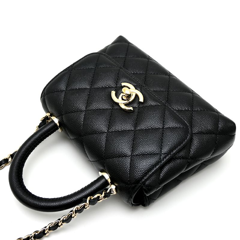 Chanel Shoulder Bag Black — view 3