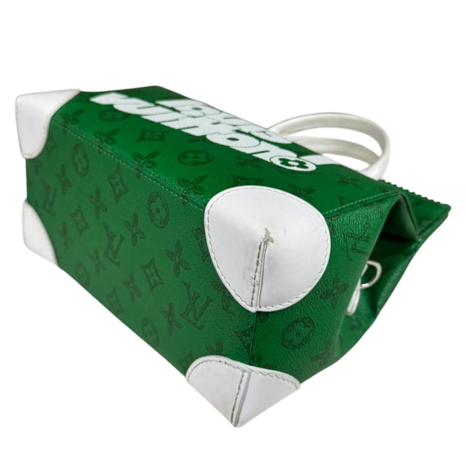 Louis Vuitton Everyday Shoulder Bag Monogram Canvas Green — view 7