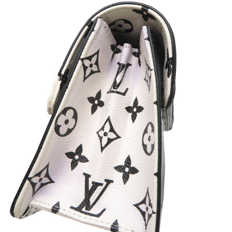 Louis Vuitton Shoulder — view 9
